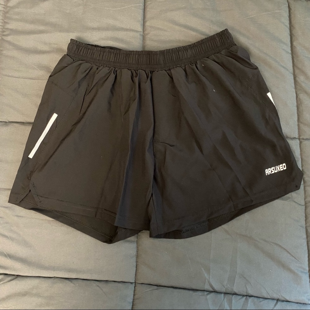 Amazon 5” Basic Lined Running Shorts (Small)